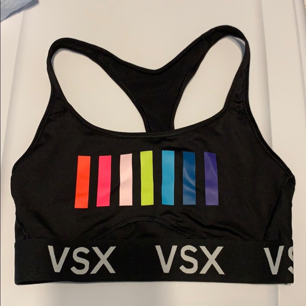 NWOT VICTORIAS SECRET SPORTS BRA